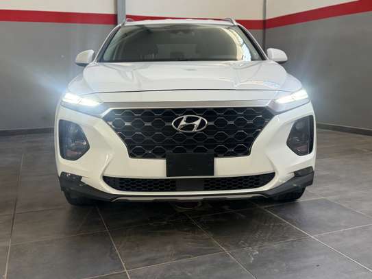 Hyundai Santa Fe 2019 image 2