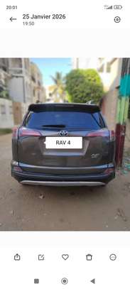 Toyota Rav 4 2019 image 10