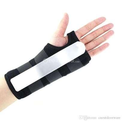 Attelle - Orthese de Poignet Fractures et Entorses, Douleur image 12