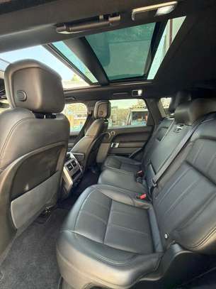 RANGE ROVER SPORT image 7