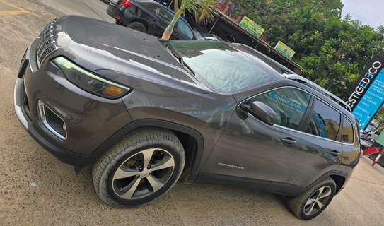 JEEP Cherokee *2019* image 6