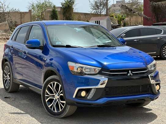 Mitsubishi outlander 2018 image 2