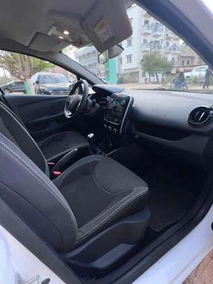 Clio 4 image 5