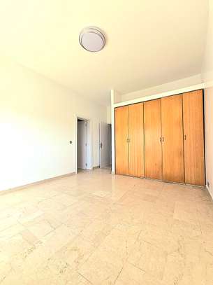 APPARTEMENT F4 À FANN RÉSIDENCE image 7