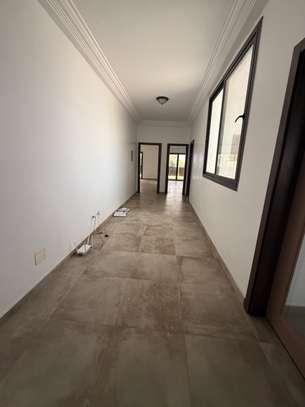 Bel appartement à louer aux Almadies image 4