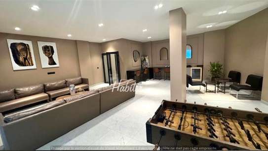 Appartement à louer au Point E image 1