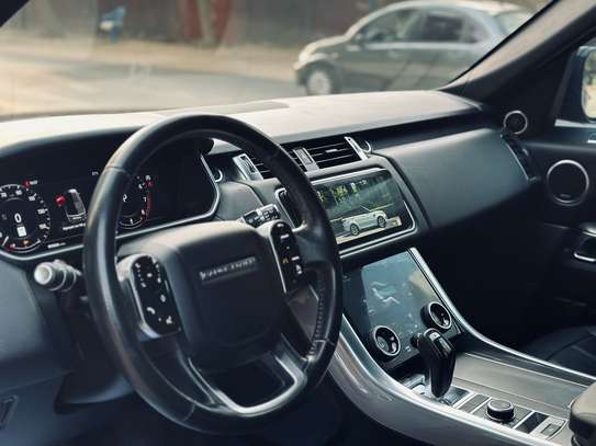 RANGE ROVER SPORT 2019 image 13