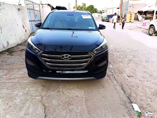Hyundai Tucson full options image 2