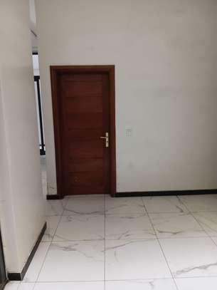 APPARTEMENT A LOUER AUX MARISTES image 8