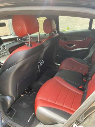 GLC300MATIC image 4