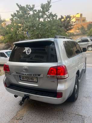 Toyota LAND cruiser v6 2009 image 13