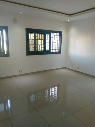 Joli appartement à louer aux Almadies image 6