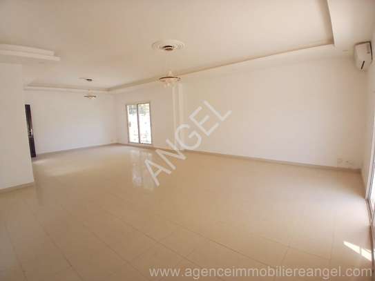 Ref_2753_SEY Appartement à louer à Mermoz image 3