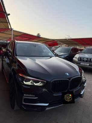 Bmw x5 image 2