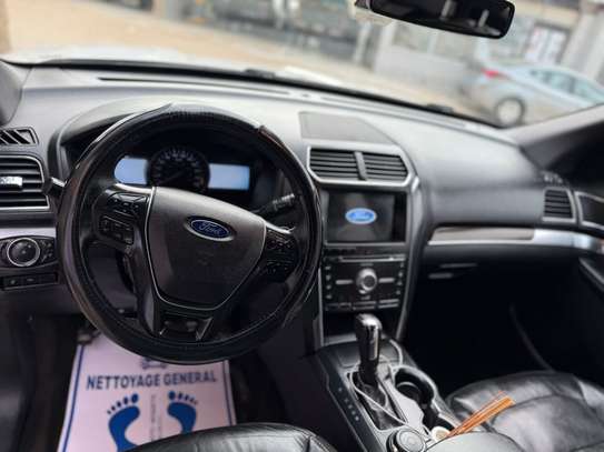 Ford Explorer 2017 image 6