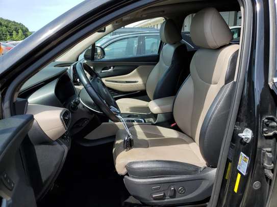Hyundai Santafe ultimate full options image 10