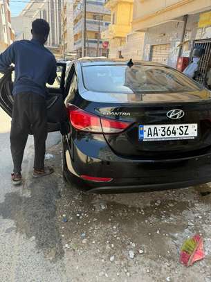 Hyundai elantra 2016 image 2