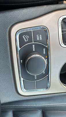 Jeep grand cherokee image 10