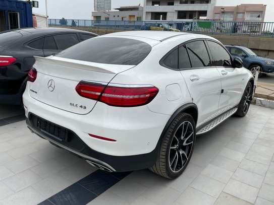 Mercedes GLC coupé 43 AMG image 4