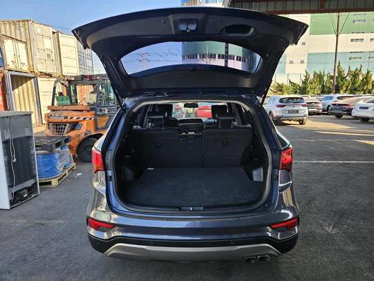 Hyundai Santa fe 2017 image 10