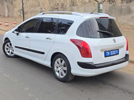 PEUGEOT 308 7PLACES image 5