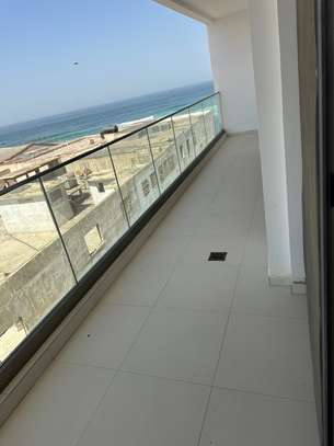 APPARTEMENT F5 VUE SUR MER AU VIRAGE image 6