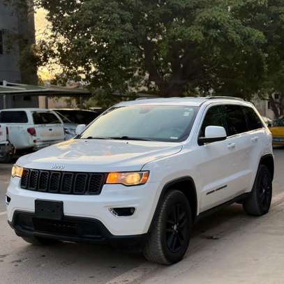 JEEP GRAND CHEROKEE 2017 image 8