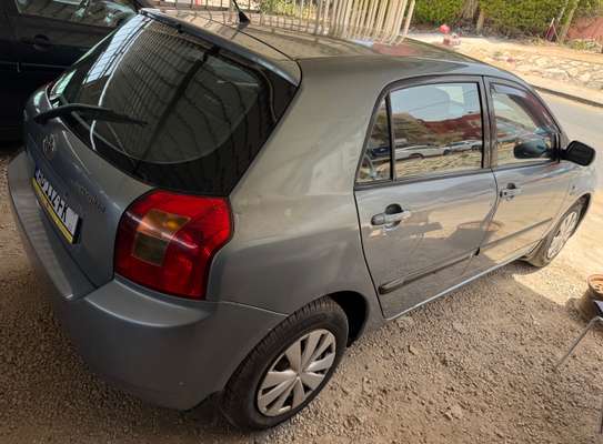 Toyota Corolla image 6