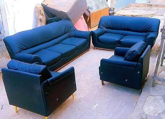 Canape 7 places à bon état italienne image 2