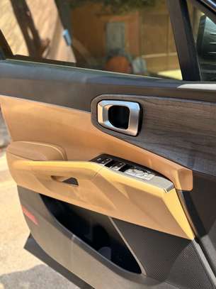 2022 Kia Sorento 7 place image 6