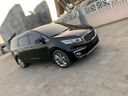 Kia carnaval 2017 image 3