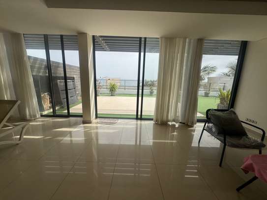 Apparemment à louer à fan résidence vue sur mer image 3