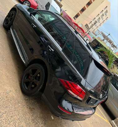 Mercedes-Benz GLC350 2016 image 6