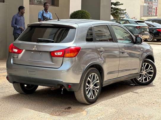 Mitsubishi outlander 2017 image 4
