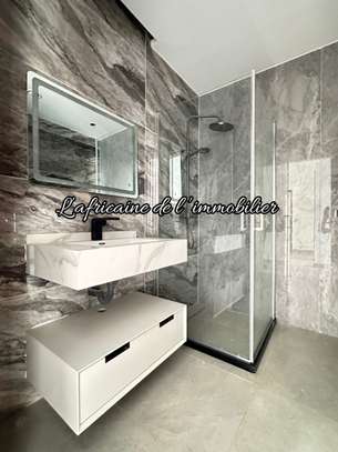 Appartement haut standing avec vue mer à louer  aux Almadies image 12