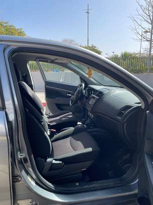 MITSUBISHI RVR 2017 image 8