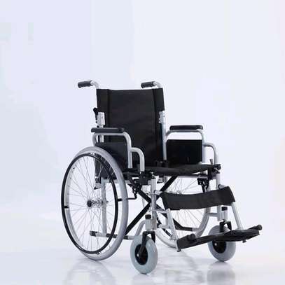 Fauteuil roulant manuel Haut de gamme image 6