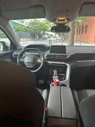 Peugeot 5008 venant image 9