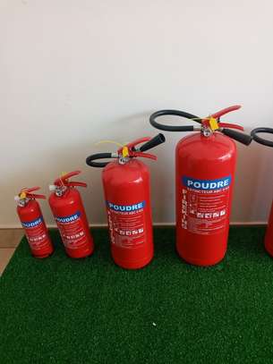 EXTINCTEURS À VENDRE (tout type de feu🔥) image 1