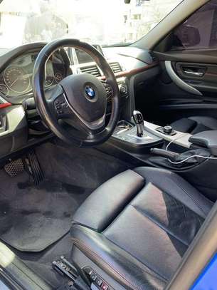 BMW Série 3  2014 image 5