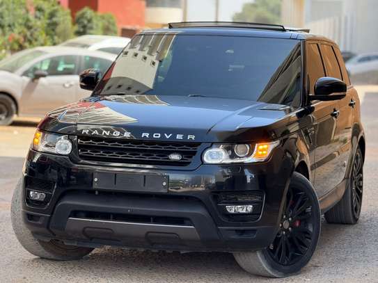 Belle Range Rover Sport HSE image 9