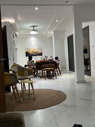 Villa R+2 à Louer aux Maristes école Japonaise image 14