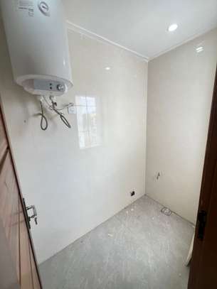 Appartement F4 à louer à Dakar Plateau image 5