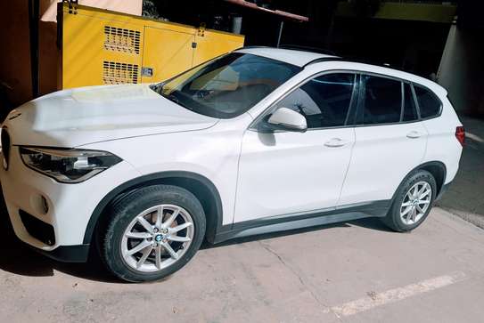 BMW X1 xDrive 18d Steptronic (SUV/tout-terrain) image 13