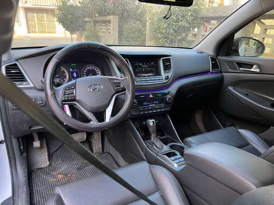 Hyundai Tucson 2016 diesel ⛽️ automatic full options image 5
