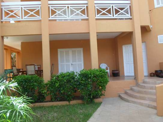 Villa à louer - Yoff virage image 1
