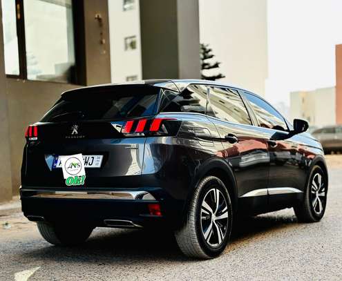 LOCATION PEUGEOT 3008 GT LINE DIESEL AUTOMATIQUE image 9