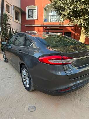 Je vend ma ford fusion 2017 automatic essence image 3