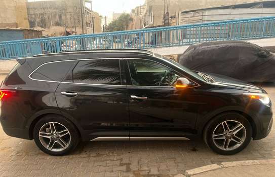 Hyundai Santafe XL limited 7 places image 2