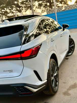 LEXUS RX350 2024 image 3